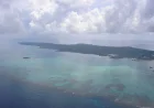 Vista aérea de la isla y el mar de San Andrés, Colombia